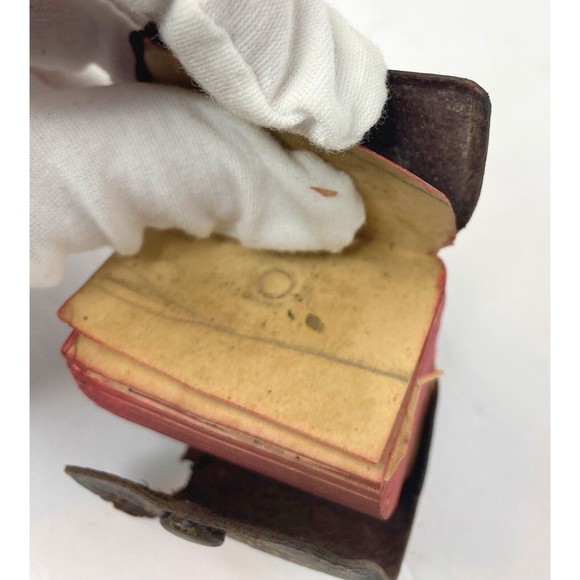 Vintage Miniature Webster's Dictionary Leather, 1800 Words, Miniature Dictionary - Picture 8 of 16